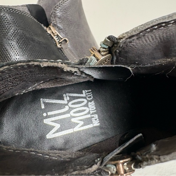 MIZ MOOZ Grey Black Double Zip Leather Ankle Bootie Boots 38 (7.5 & 8) - Picture 6 of 12